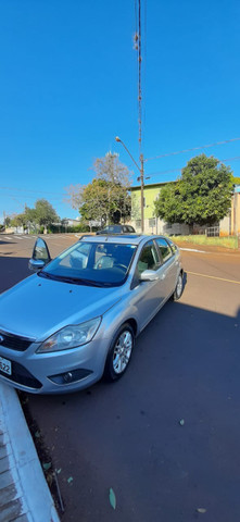 Vendo ford focus hatch 2.0 aut. flex - Foto 9