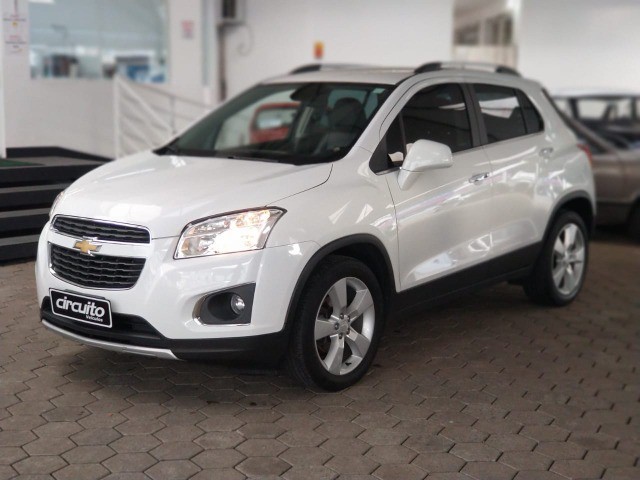 TRACKER 1.8 LTZ AUTOMÁTICA!