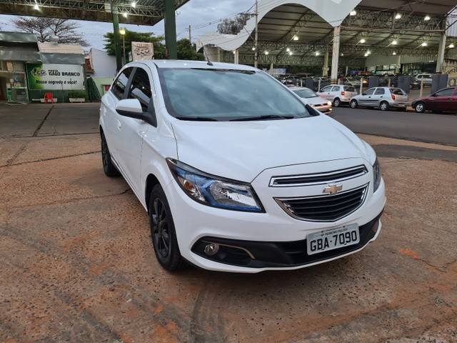 ONIX LTZ 2016 NOVÍSSIMO APENAS 45.000 KMS
