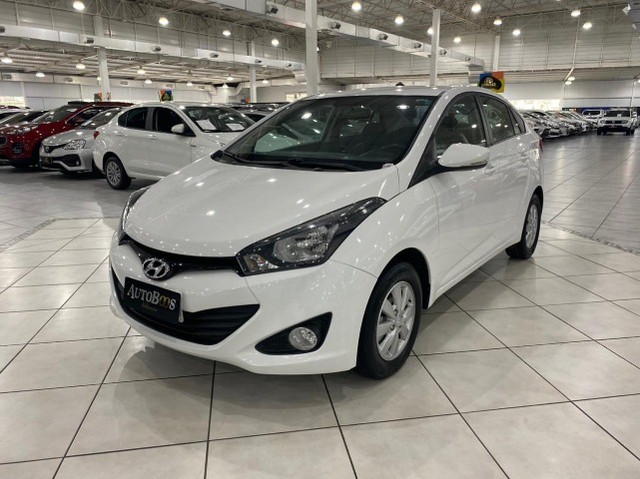 HYUNDAI HB20S COMFORT. STYLE 1.6 FLEX 2015