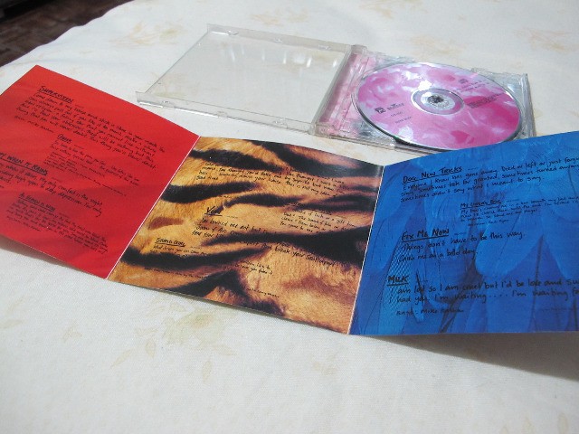 CD Garbage - edição brasileira de 1995 (usado) - Foto 5