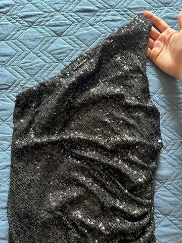 Vestido preto brilhoso da John John  - Foto 3