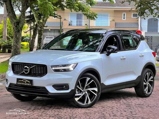 comprar Volvo XC40 2021 em Curitiba - PR