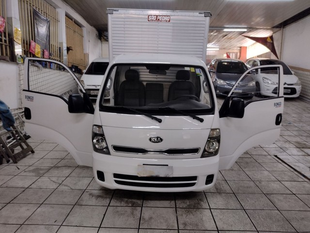 KIA Bongo 2015