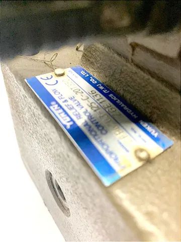 Controlador proporcional de válvula Solenóide YUKEN EFBG-03-125-C - Foto 6