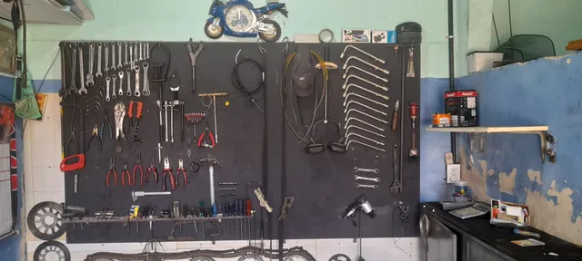 Onde comprar ferramentas para oficina de motos?