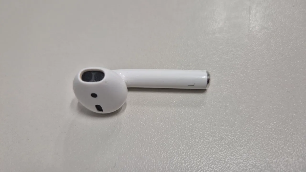 Airpod 2 Apple lado esquerdo usado