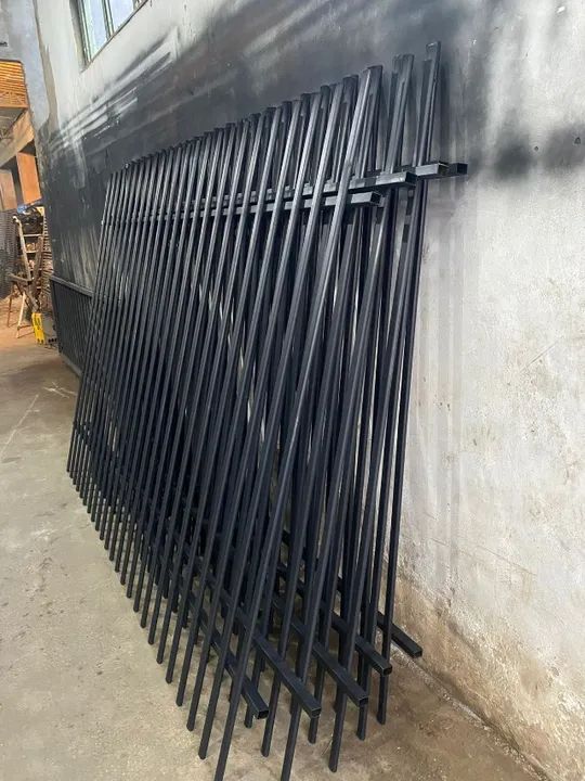 Grades de ferro 15 metros - Foto 4