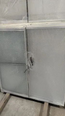 Common or white aluminum window64363605169410122