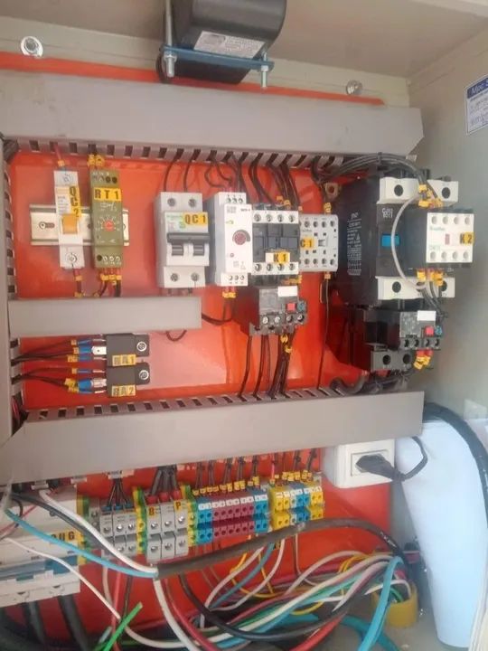 Eletricista de plantão 24h