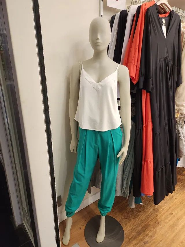 3 manequins ótimo estado apenas 600 Reais!