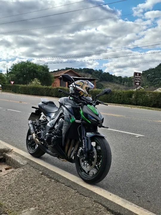 Z1000 R edition