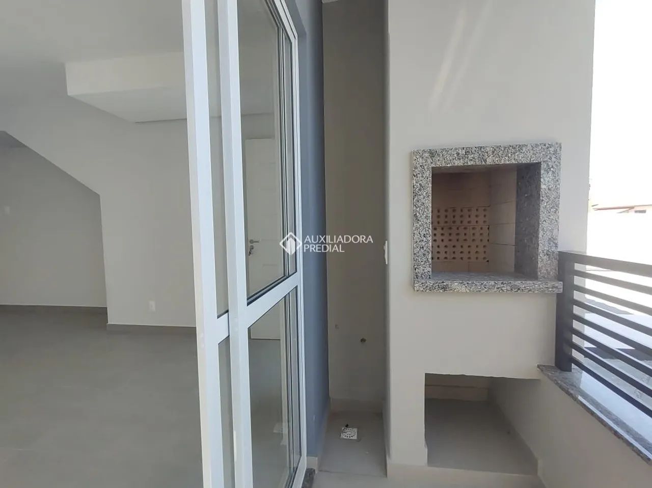Apartamento térreo na Praia do Sonho - Conforto e Privacidade Próximos ao Mar - Foto 3