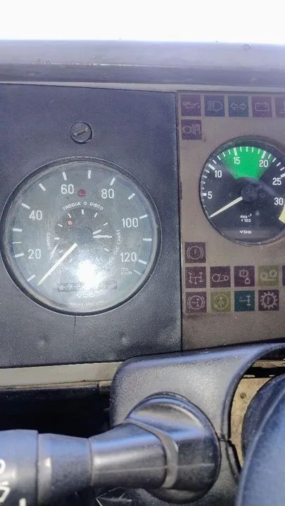 Mercedes benz 709 - 1995 - Munck 4t  - Foto 7