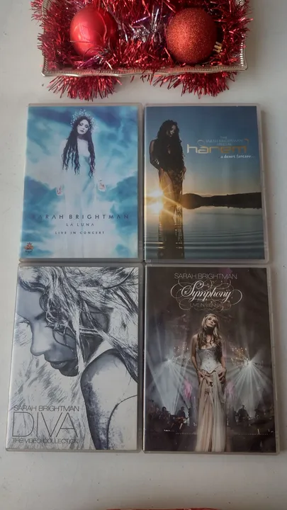 Coleção de DVDs e um CD da Sarah Brightman