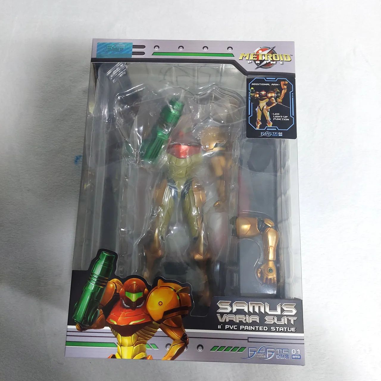 Samus Varia Suit - Figura de Ação