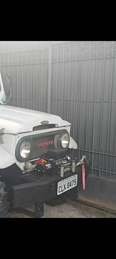 Toyota Band.Jipe Capota de Lona Diesel 1967