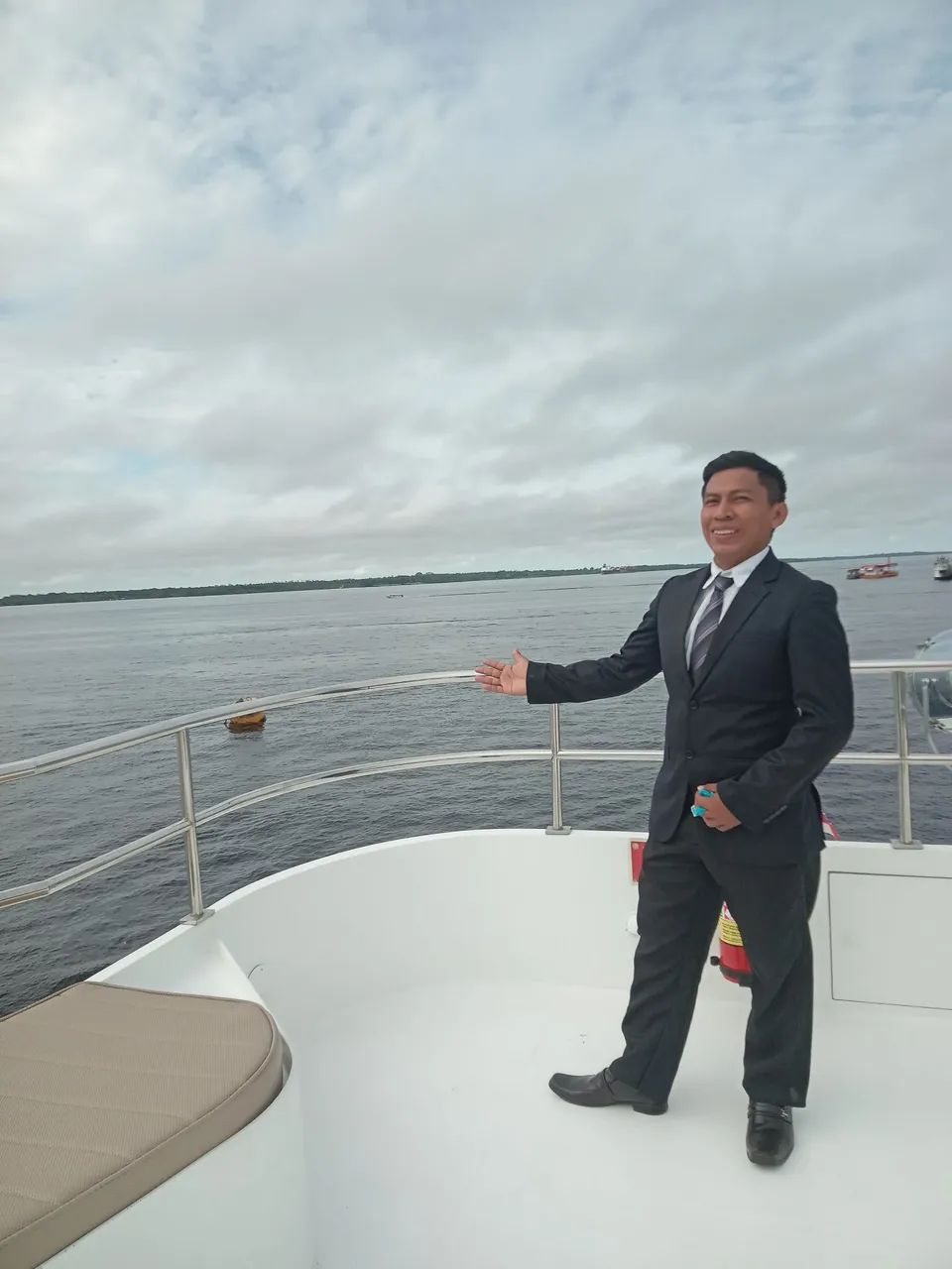 GARÇOM PROFISSIONAL FESTA - Foto 4