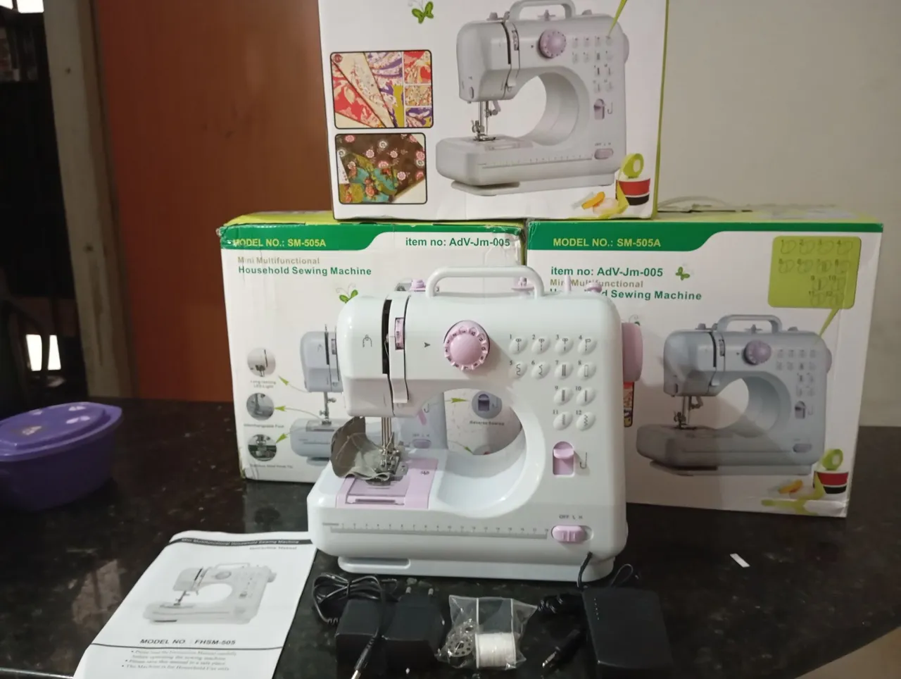 Máquina de Costurar Elétrica Mini Multifuncional