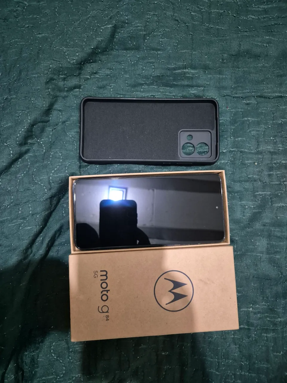 Moto G84 novo