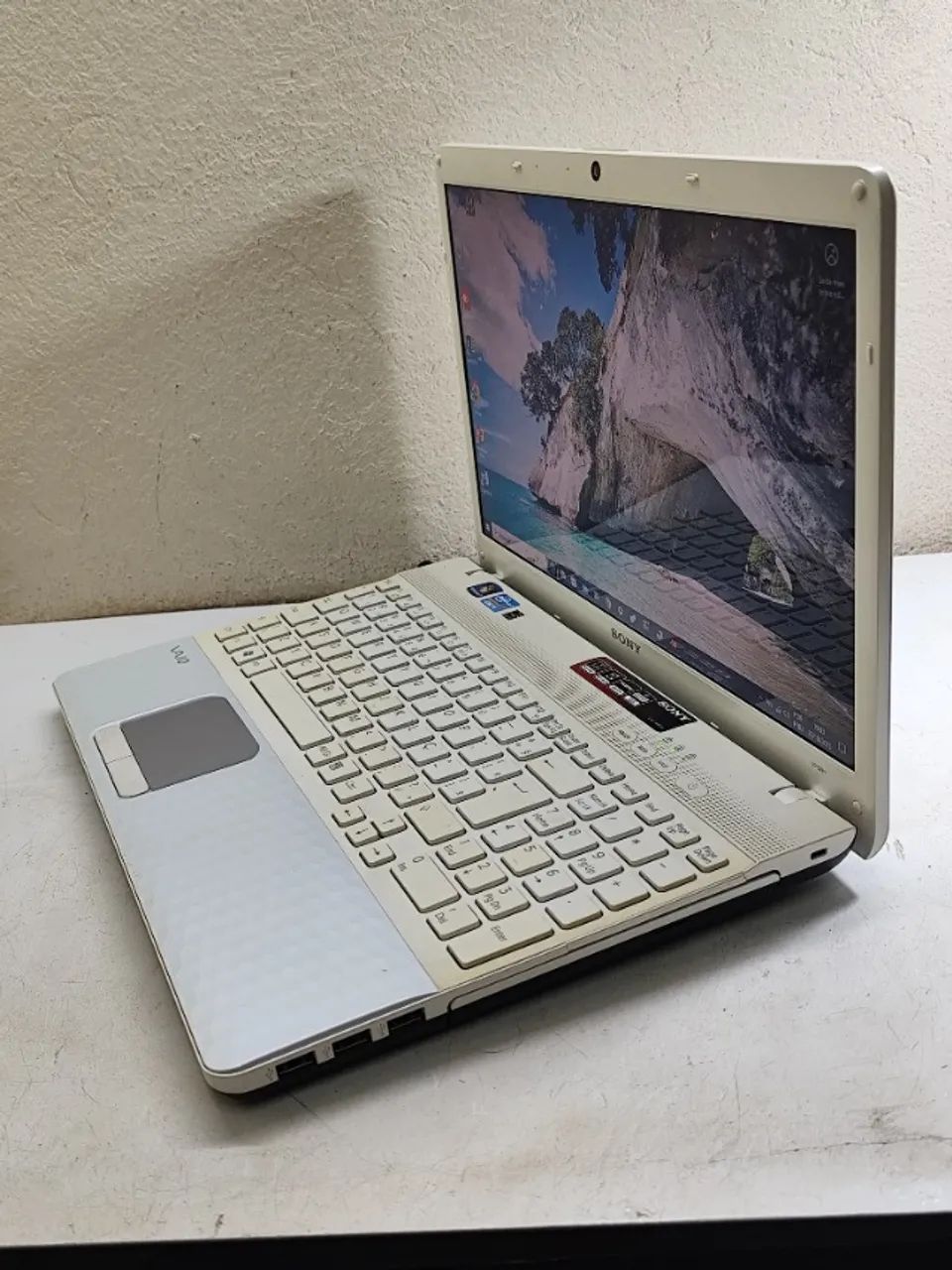 Notebook Sony VAIO i3, 4GB de ram, HD 500GB. Conservado. Bateria dura 1Hora Desempenho TOP - Foto 2