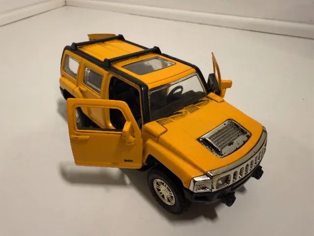 Hummer H3 2007 - Escala 1/32