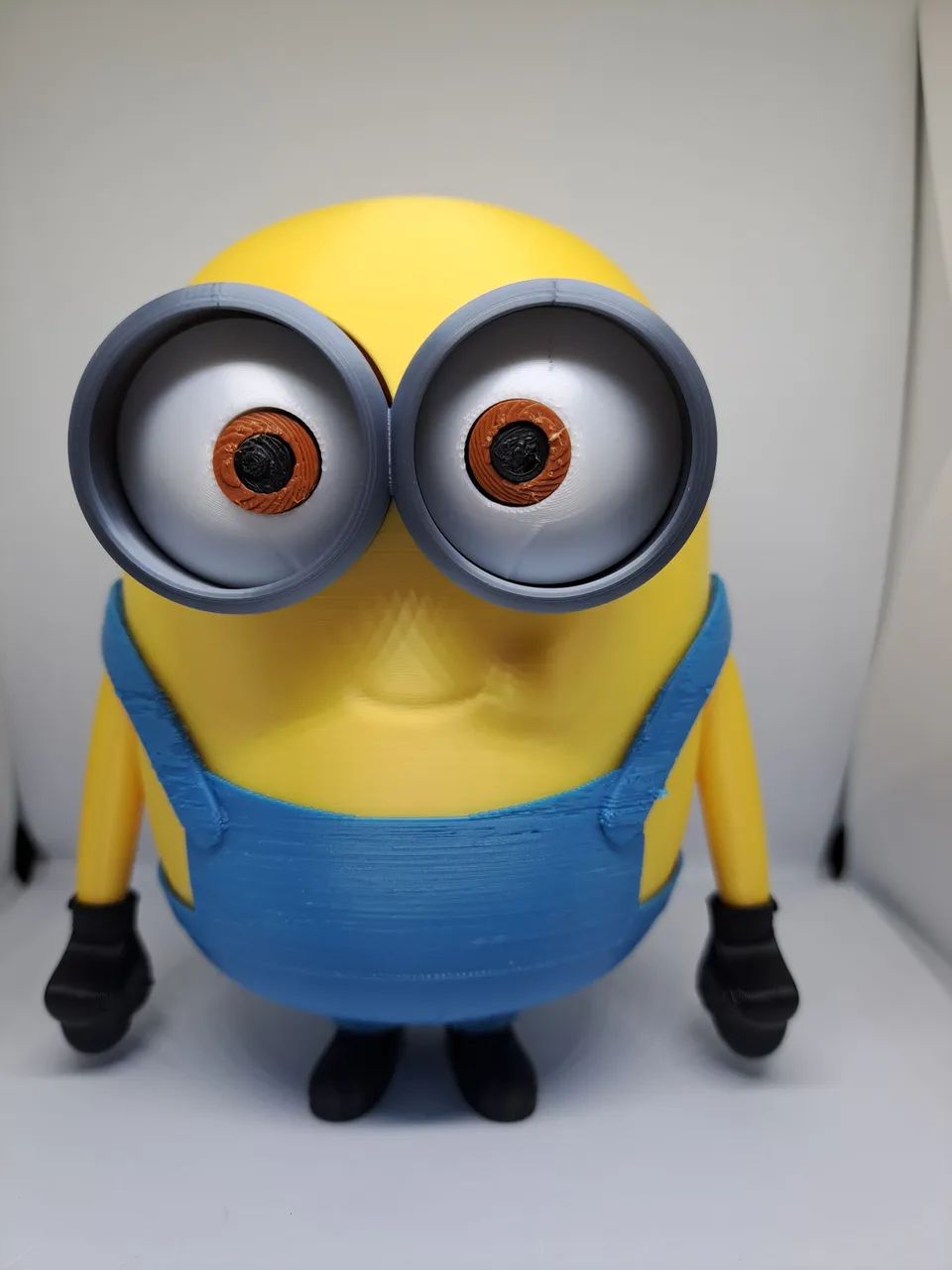 BONECO AMARELO 3D INSPIRADA MINIONS - Foto 5