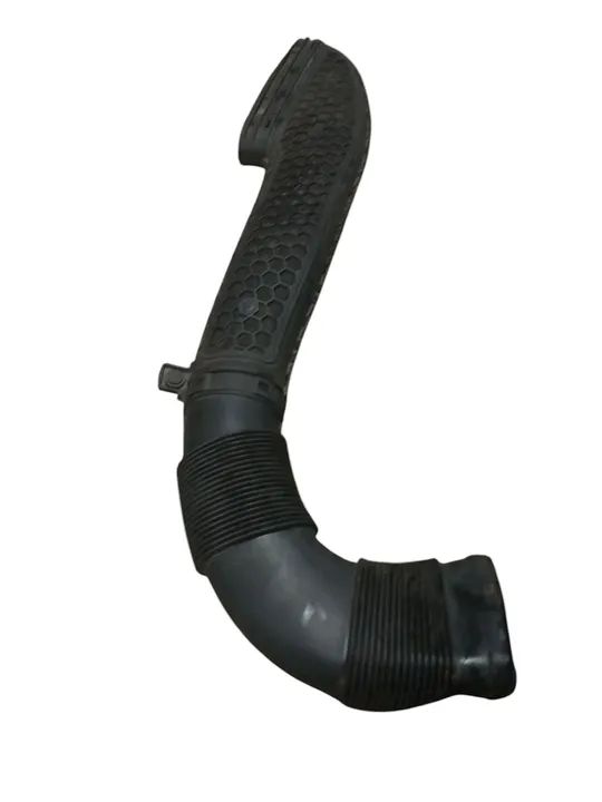 DUTO FRONTAL DE CAPTACAO DO AR MERCEDES C300 DO MERCEDES C300 2020/2020 - Foto 2