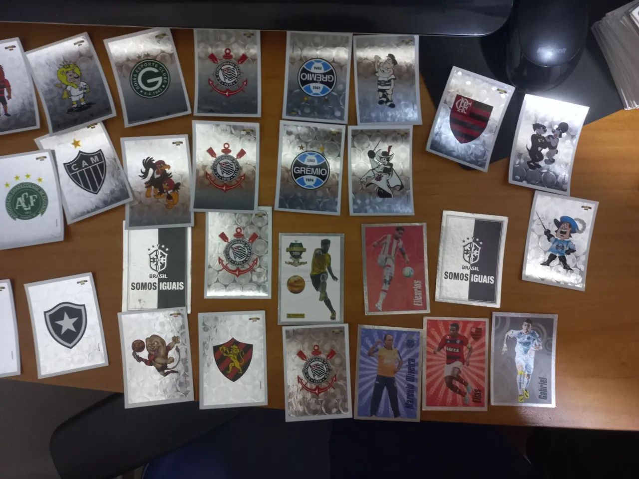 Figurinhas do Brasileirão 2014 - Foto 2