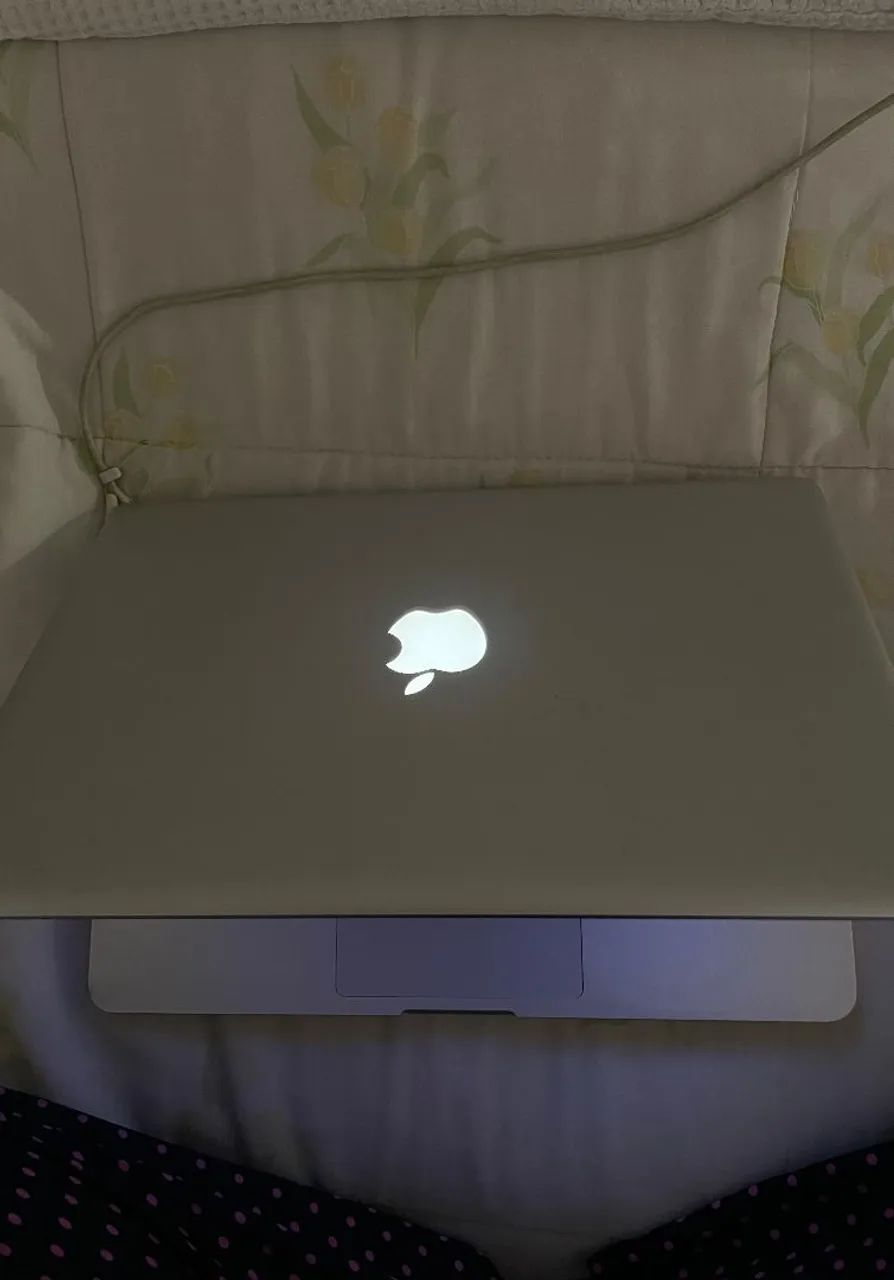 MacBook Apple - Design elegante e desempenho superior
