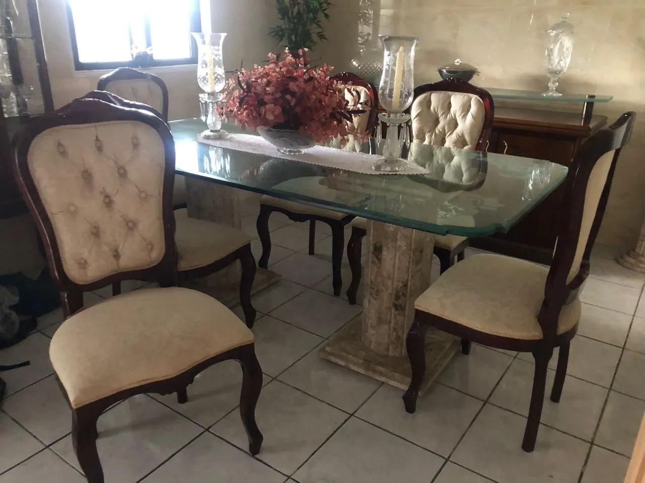 Mesa de Jantar em Mármore com Tampo de Vidro - Foto 4