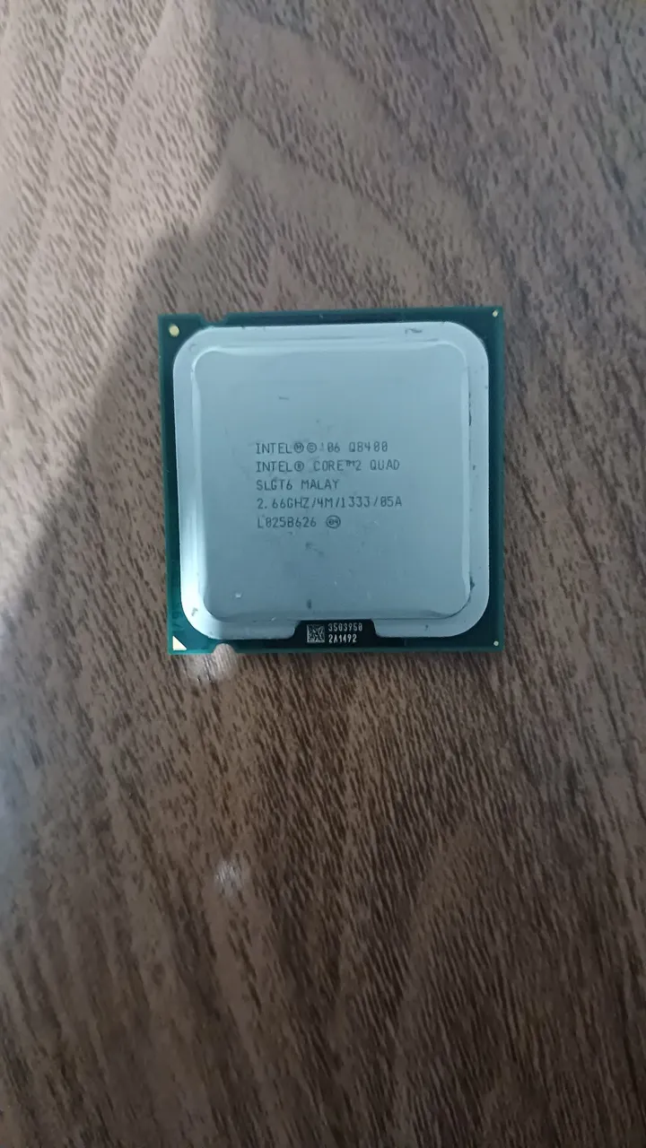 Processadores intel core 2 quad Q8400,e Intel core 2 Quad Q8300