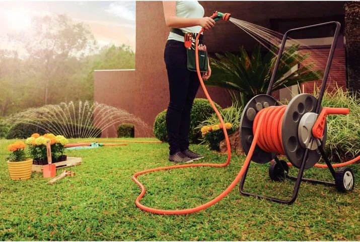 .   Mangueira Tramontina Multi Super Flex Para Jardim 1/2", 100m Nova, lacrada!  - Foto 5