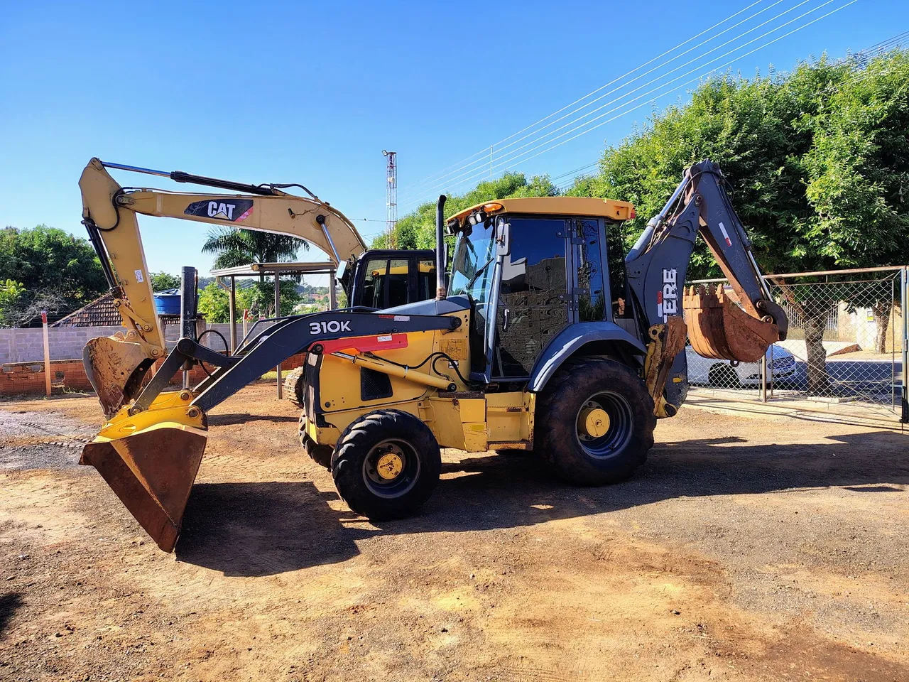 Retroescavadeira John Deere 310K 2015