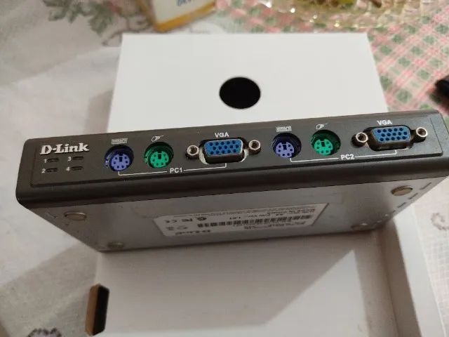 Switch KVM 4 portas D-Link DKVM-4K - Foto 5