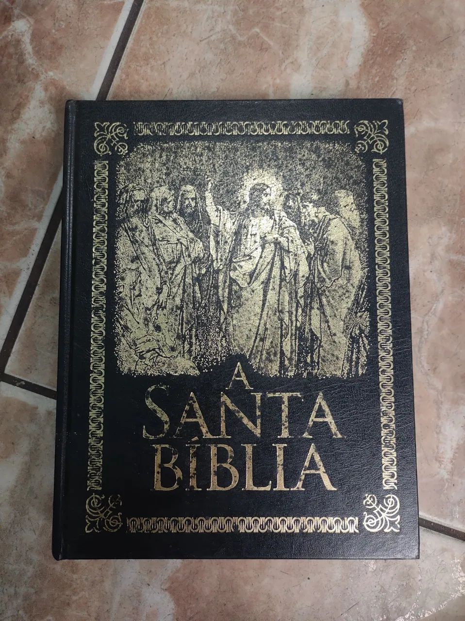 A Santa Bíblia
