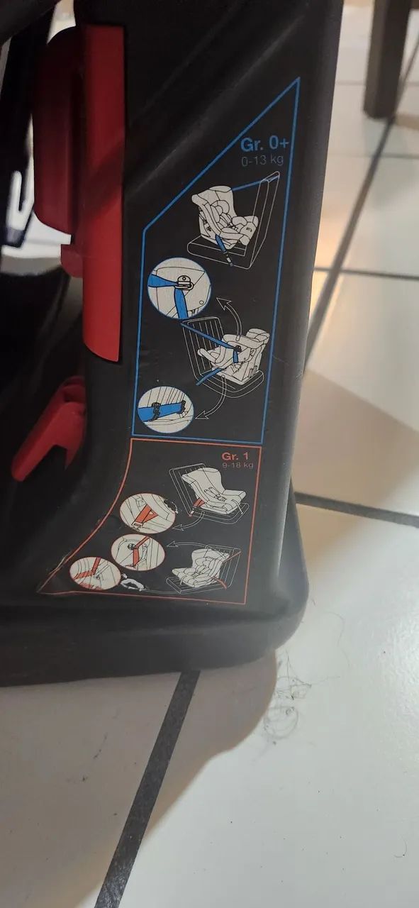 Cadeirinha de carro Chicco para criança - Foto 2