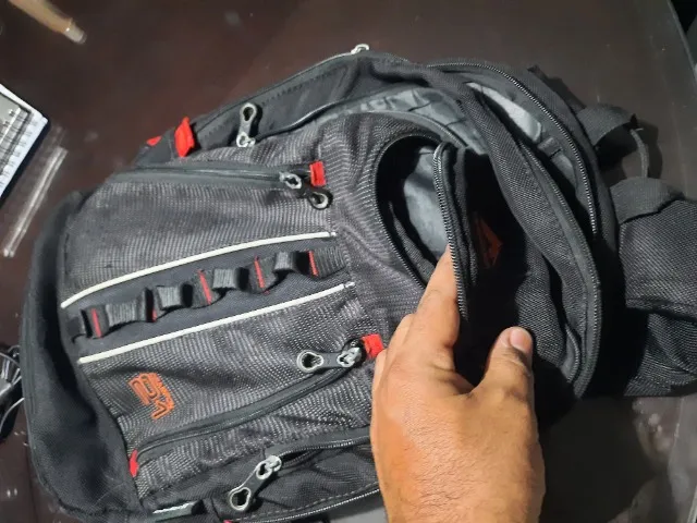 Mochila trilhas e Rumos Crampon 21 L