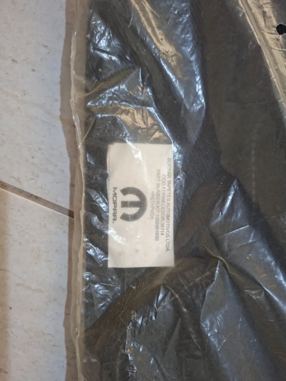 Jogo de tapetes carpete para auto PULSE original.