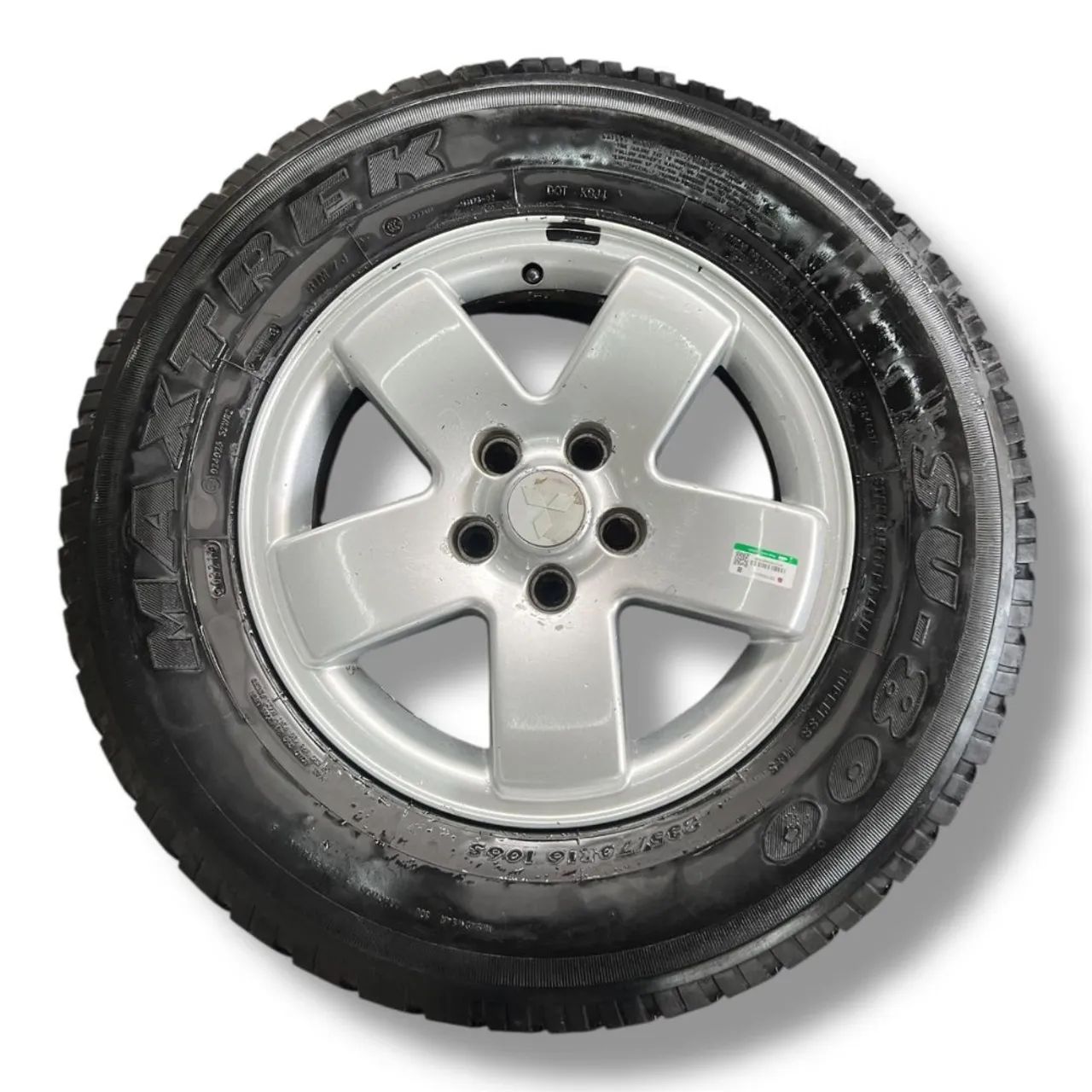 Jogo roda aro 16 com pneu 235 70 Mitsubishi pajero tr4  - Foto 6