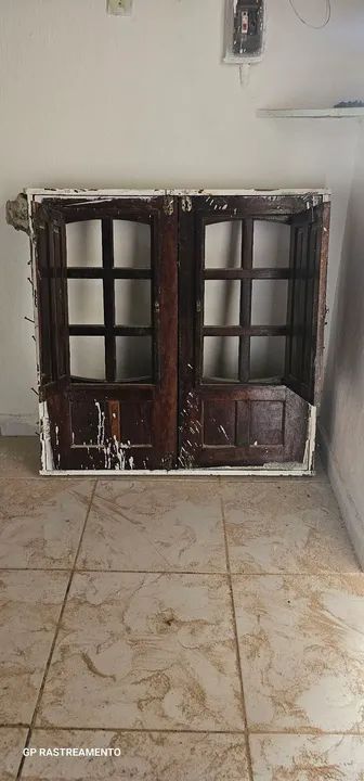 Portas de madeira para segurança residencial - Foto 6