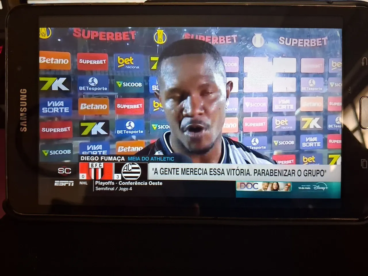 Tablet Samsung com tv digital
