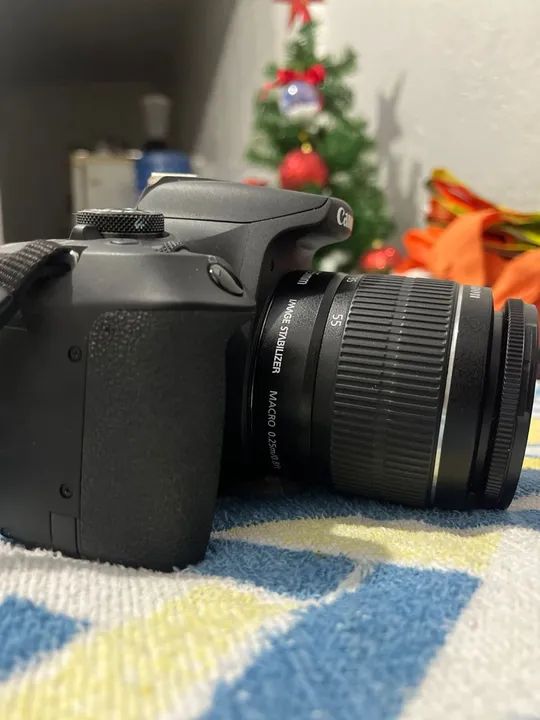 Câmera Fotográfica Canon T.7 - Com 2 Baterias + Carregador + Mochila 