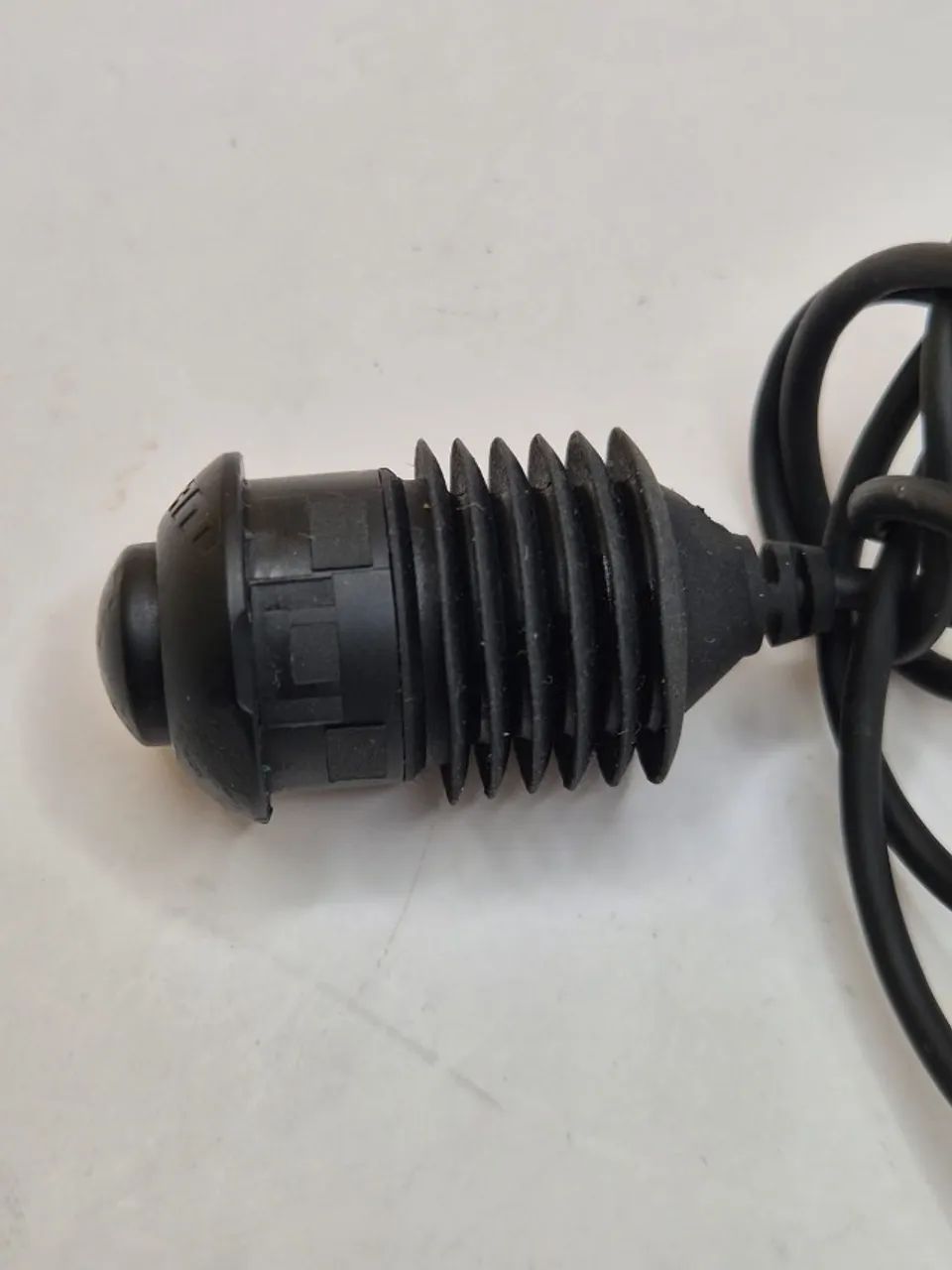 BOTÃO SHIFTER CLICS SRAM ETAP 500MM USADO - Foto 5