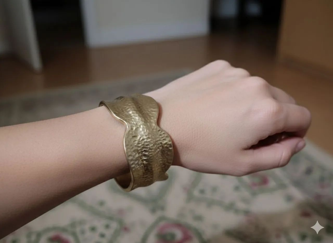 Bracelete com design elegante folheado em ouro 18k  - Foto 3