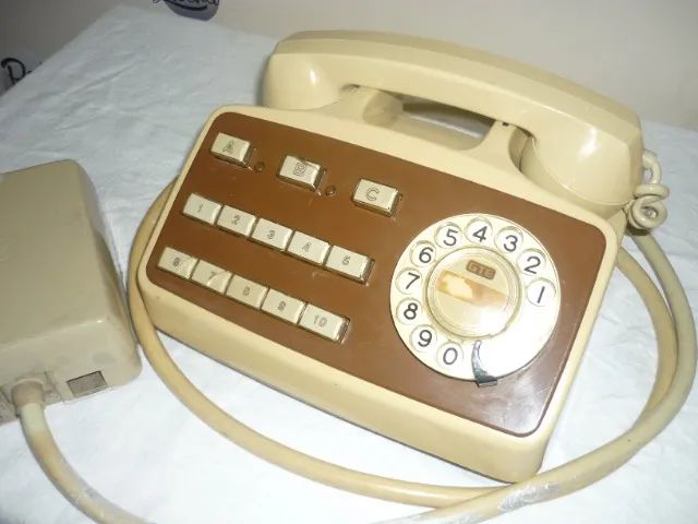 Central Telefonica Multtel C/teclas no Estado Usado Leia Descrição - Foto 5