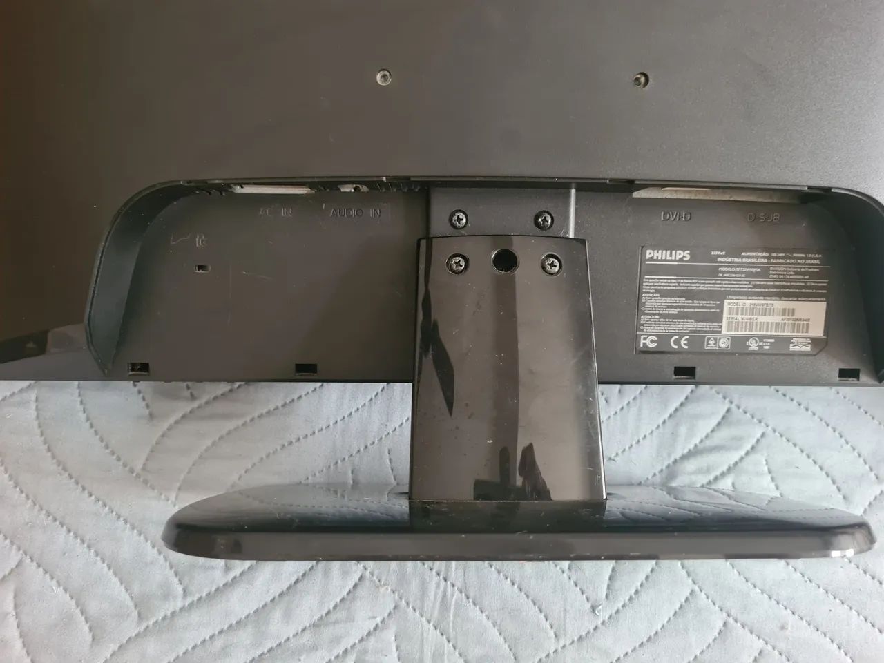 Vendo Monitor 21 " Precisa Conserto. - Foto 4