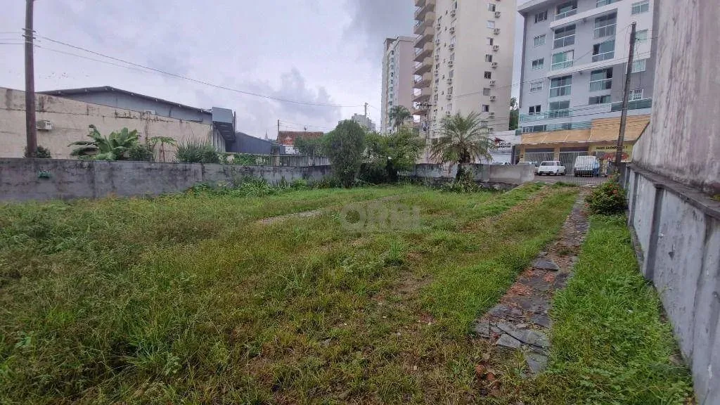 Terreno à venda, 445 m² por R$ 890.000,00 - Velha - Blumenau/SC