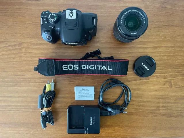Canon EOS 700D com Lente 18-55mm COMPRADA NA ESPAÑA