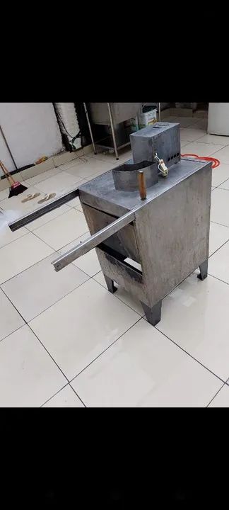 Fogão Industrial Usado em Ótimo Estado - Foto 2